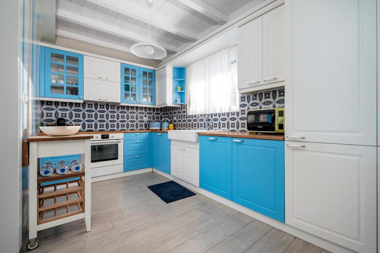 Seabreeze Villa - With Jacuzzi & Heated Pool Mastichari  Exterior photo