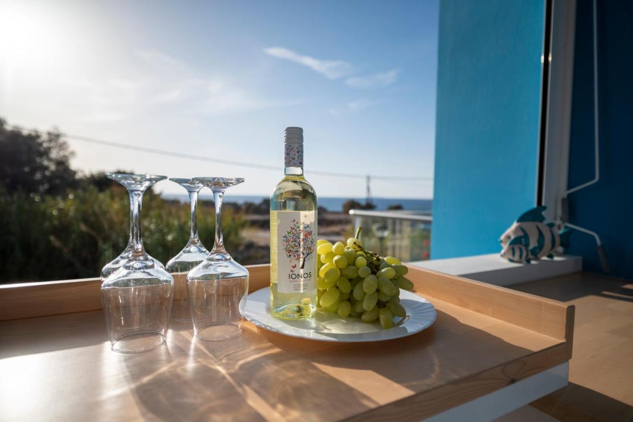 Seabreeze Villa - With Jacuzzi & Heated Pool Mastichari  Exterior photo