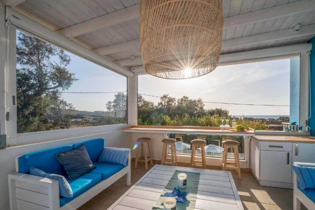 Seabreeze Villa - With Jacuzzi & Heated Pool Mastichari  Exterior photo
